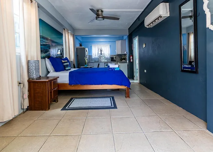Beach Studio In Crown Point
